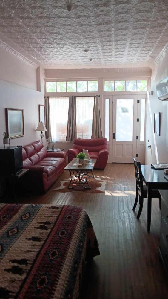 King Suite interior